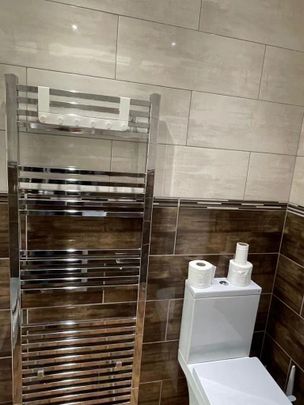 5 bedroom terraced house to rent - Photo 1