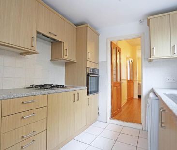 3 bedroom terraced house to rent - Photo 4