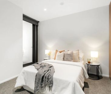 Modern City Living in the Heart of Melbourne - Photo 6