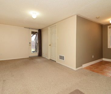 For Lease - 6552 Opera Glass Crescent, Mississauga, Ontario - Photo 4