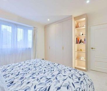 Chesterfield Road, Chiswick, W4 - Photo 3