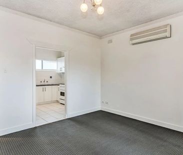 Perfect Location midway between the city and the sea - Photo 2