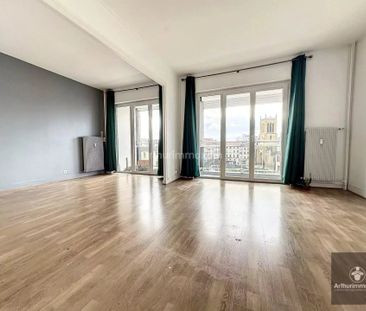 Location Appartement 4 pièces 95 m2 à Roanne - Photo 6