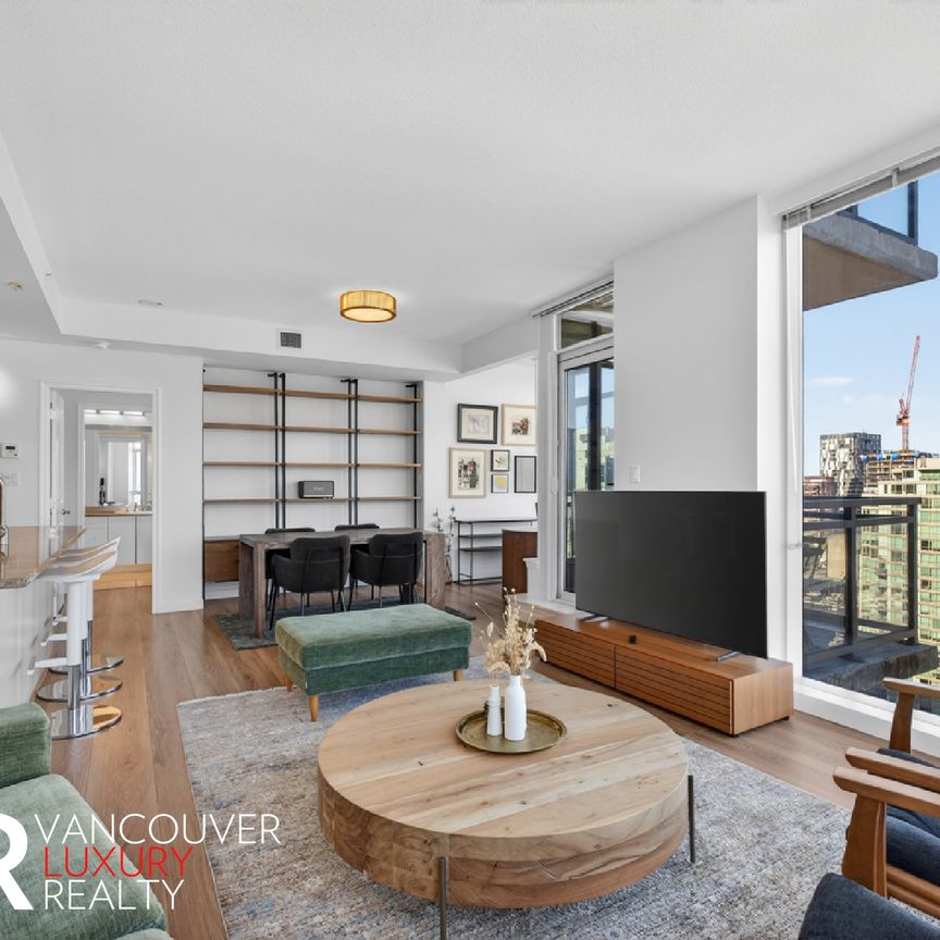 Condo in Downtown Vancouver, BC - Photo 1