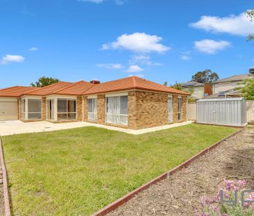 Affordable Family Living in Roxburgh Park - Photo 5
