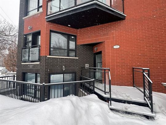 7740 17e Avenue - Photo 1