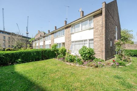 Clarence Crescent, Clapham, London, SW4 - Photo 3