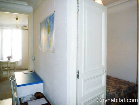 Logement à Paris, Location meublée - Photo 5