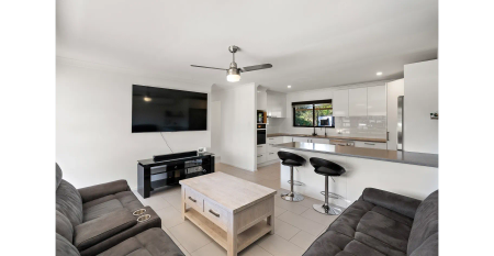 Charming Family Home in a Peaceful, Convenient Location - Photo 3