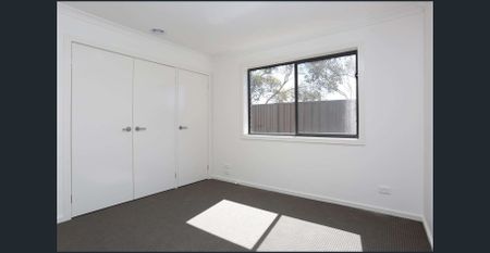 Modern comfort in a convenient location - Photo 4