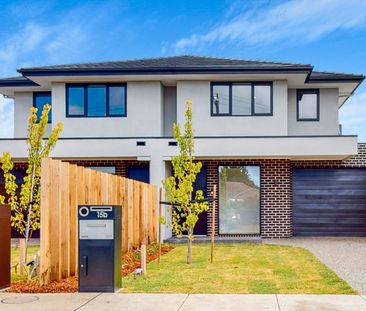 15B Leonie Avenue, Bentleigh East - Photo 4