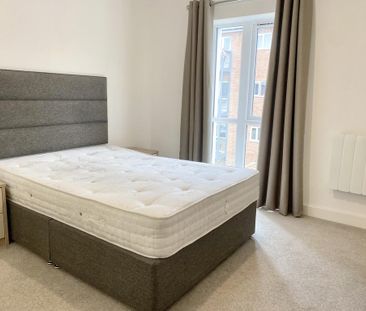 2 bedroom apartment to rent - Photo 4