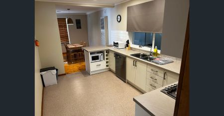 Room 1/45 Cuthberts Road, Alfredton, Vic 3350 - Photo 2