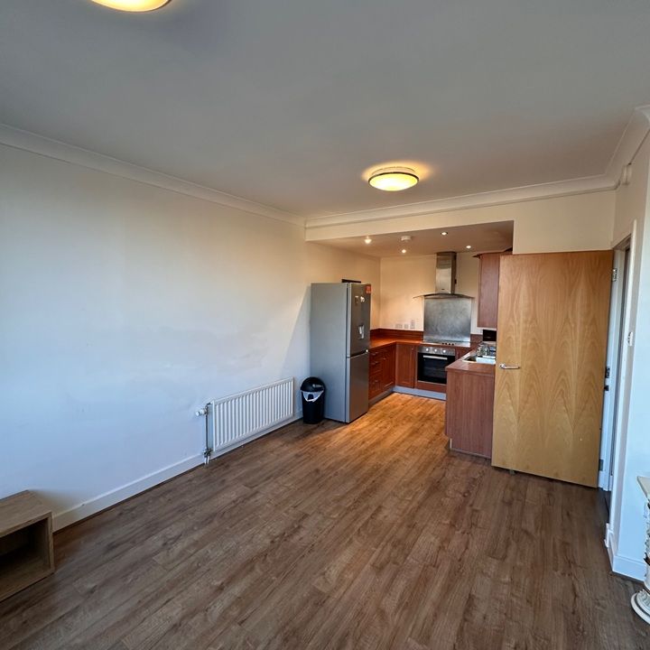 2 Bed Flat, Bath Street, G2 - Photo 1