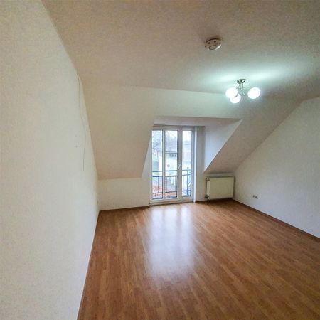 Praktische Wohnung mit Loggia, Einbauküche und Garage in Nienburg zu vermieten - Photo 4