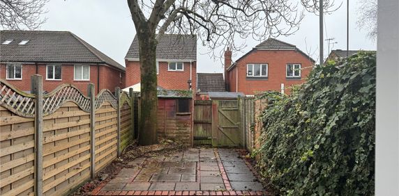 2 bedroom house to rent Ivy Dene, Southampton, Hampshire, SO19 - Photo 2