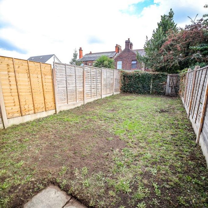 3 bedroom terraced house to rent - Photo 1