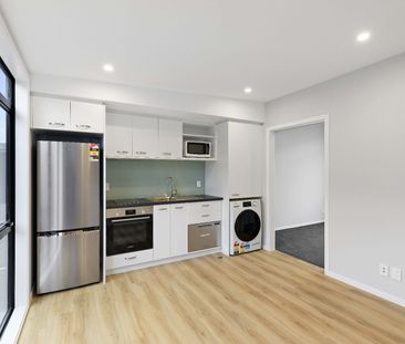 Central Hutt Living - Photo 3