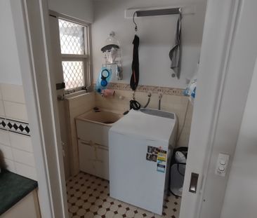 Morphett Vale - Photo 6