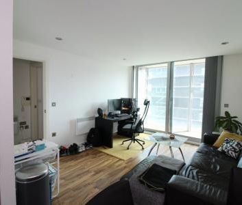 S1- City Centre Flat - Solly Street - Photo 2