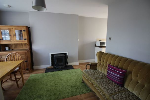 No.4 Captain McCarthy Terrace, Clara Road, Millstreet, Cork - Photo 1