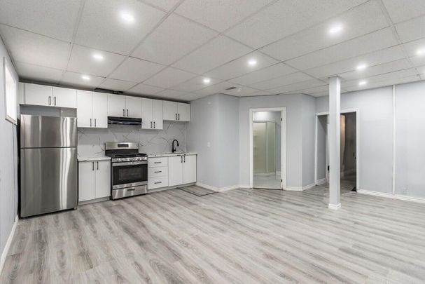 For Lease - 7725 Jubilee Drive, Niagara Falls, Ontario - Photo 1