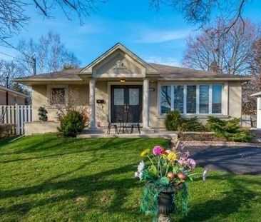 For Lease - 415 Marybay Crescent, Richmond Hill, Ontario - Photo 3