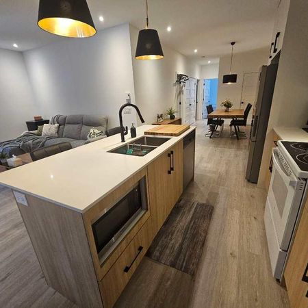 4 1/2 à louer - Photo 3