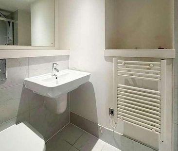 Longfield Centre, Prestwich, Manchester, M25 - Photo 3