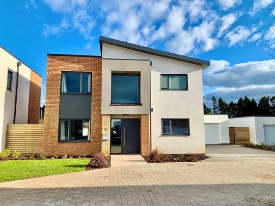 3 bedroom detached house to rent - Photo 1