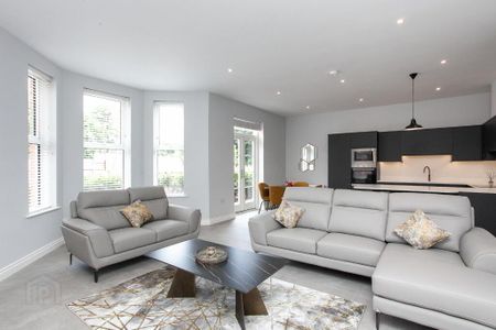 Apartment 2 Hazelbank House 4 Lady Ishbel Boulevar, Belfast, BT8 8SJ - Photo 3