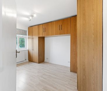 Shaftesbury Avenue, Kenton, Harrow, HA3 - Photo 4