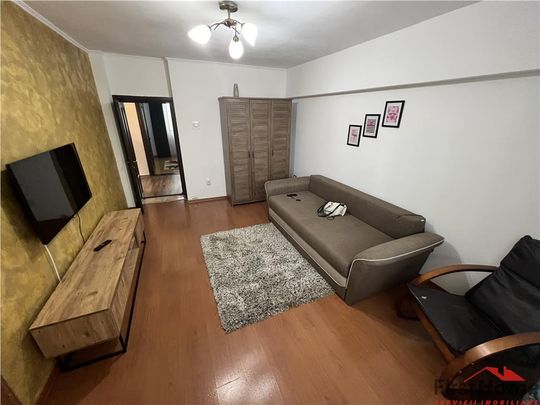Ap 2 cam, renovat, et 4, zona ULTRACENTRALA FINANTE - Photo 1