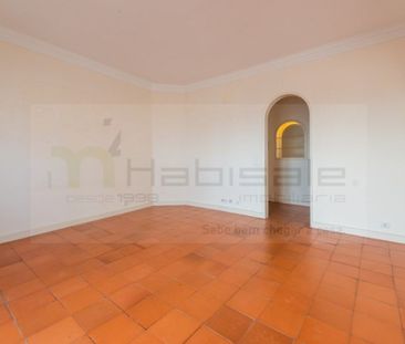 3 room luxury Apartment for rent in Cascais e Estoril, Portugal - Photo 1