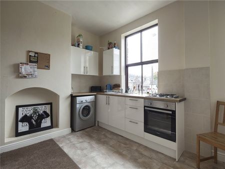 17 Brook Street, Huddersfield, HD5 - Photo 3