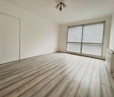 2 bedroom ground floor flat to rent - Photo 4