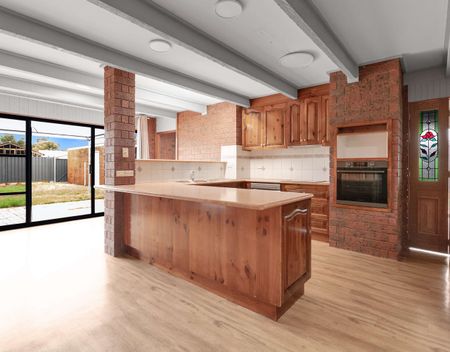 10 Hassell Street - Photo 2