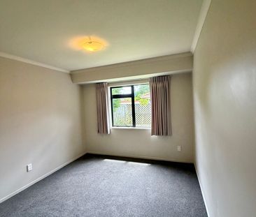 Sandhurst Drive - Photo 6