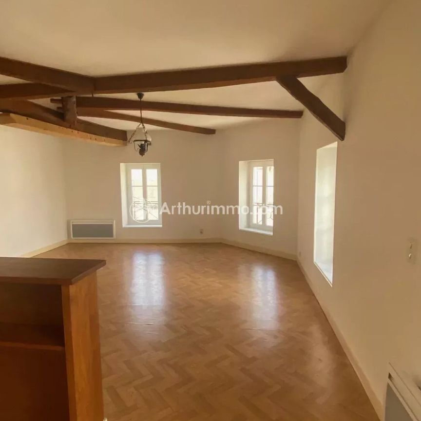 Location Appartement 3 pièces 61 m2 à Matha - Photo 1