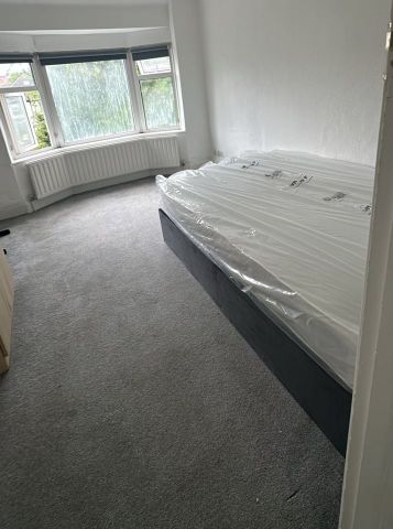 Room in a Shared House, Hendale Avenue, NW4 - Photo 2