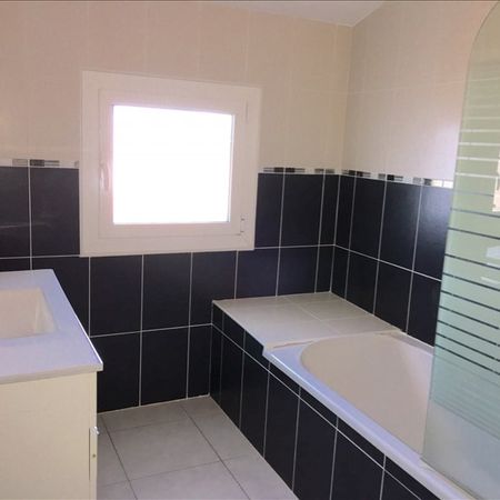 House - Photo 4