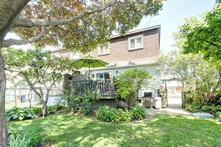 1958 Rue Favreau, Laval (Chomedey), H7T1S4 - Photo 2