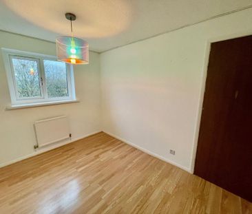 3 bedroom end of terrace house to rent - Photo 6