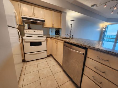 For Lease - 1 Elm Drive Unit# 1712, Mississauga, Ontario - Photo 3