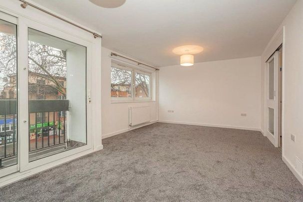 3 bedroom maisonette to rent - Photo 1