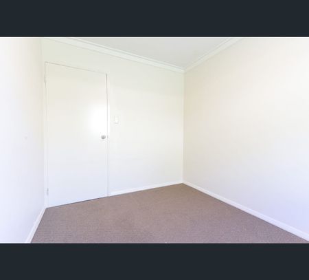 204 Keymer Street, Belmont, WA 6104 - Photo 2