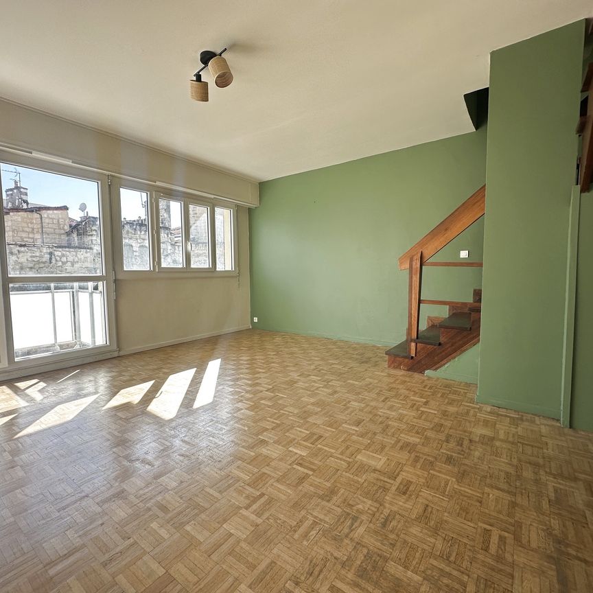 Location Appartement 2 pièces 58m² BORDEAUX 33000 - Photo 1