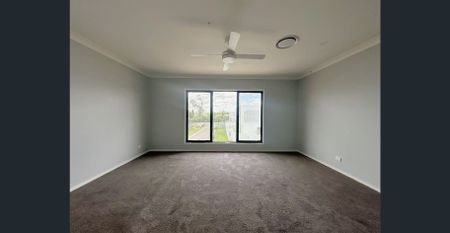 🌟 Luxury Brand-New Family Home for Rent in Rochedale - Photo 5