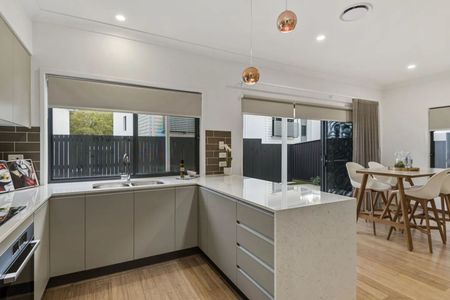 13/21 Kersley Road, Kenmore QLD 4069 - Townhouse For Rent | Domain - Photo 3