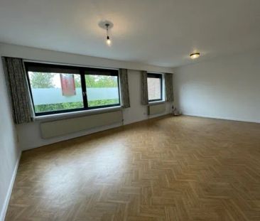 Ruim appartement met één slaapkamer rustig gelegen centrum Geel! - Photo 5